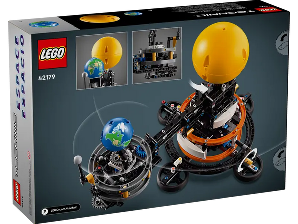 LEGO® Technic™ Planet Earth and Moon in Orbit Orrery | 42179 | LEGO® Technic™ Planet Earth and Moon in Orbit Orrery | 42179